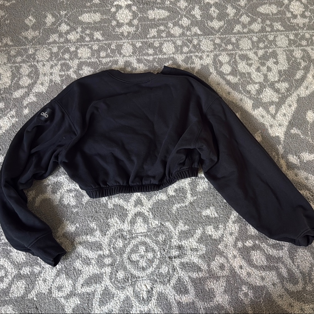 ALO Yoga Black Long Sleeve Top